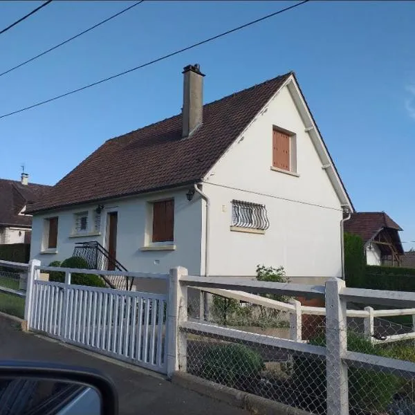 Gîte paisible, hotel in Saint-Martin-lʼHortier