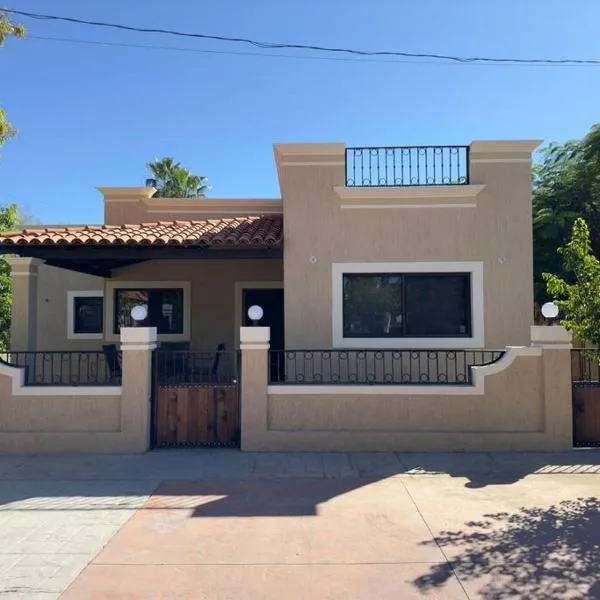 Loft tres.Frente a plaza., hotel in Loreto