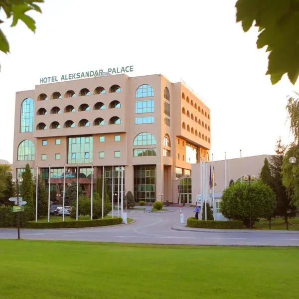 Aleksandar Palace Hotel Congress Center & SPA, готель у місті Скоп'є
