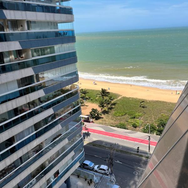 Apartamento com vista da praia da Costa 615