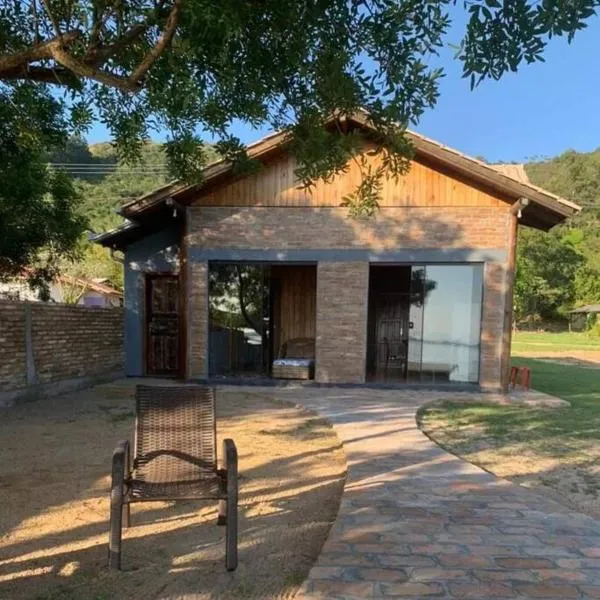 Chalé Sol Nascente, khách sạn ở Imaruí