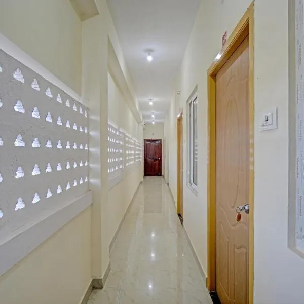 Vsv Guest House, hotel in Pādiyanallūr