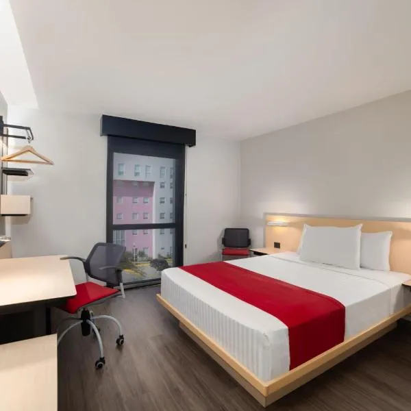 City Express by Marriott Silao Aeropuerto, hotel v destinaci Silao