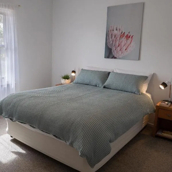 Entire house in Minnipa - 3 bedroom, sleeps 5, hotel v mestu Minnipa