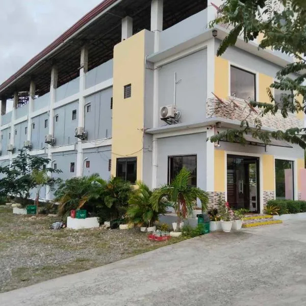 ALTHEA BIRDS NEST INN, hotel in Moalboal
