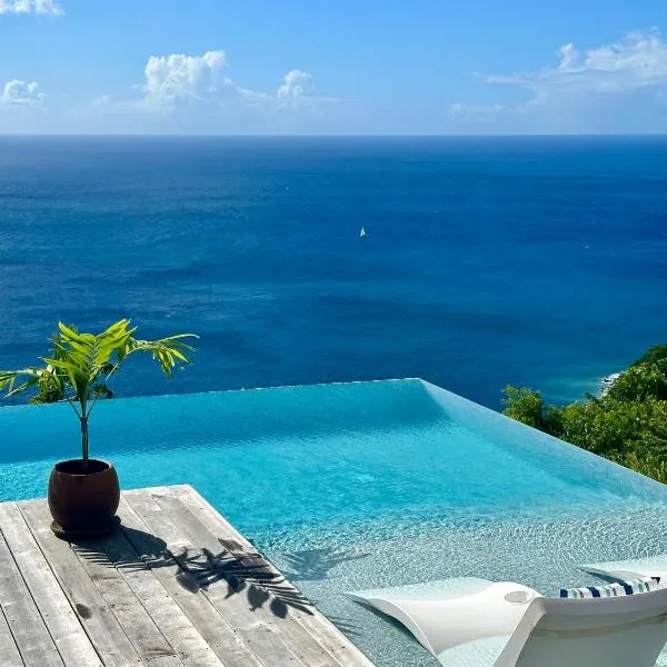 Infinity Luxury Villa - Stunning Sea and Piton Views, hotel v destinaci Soufriere
