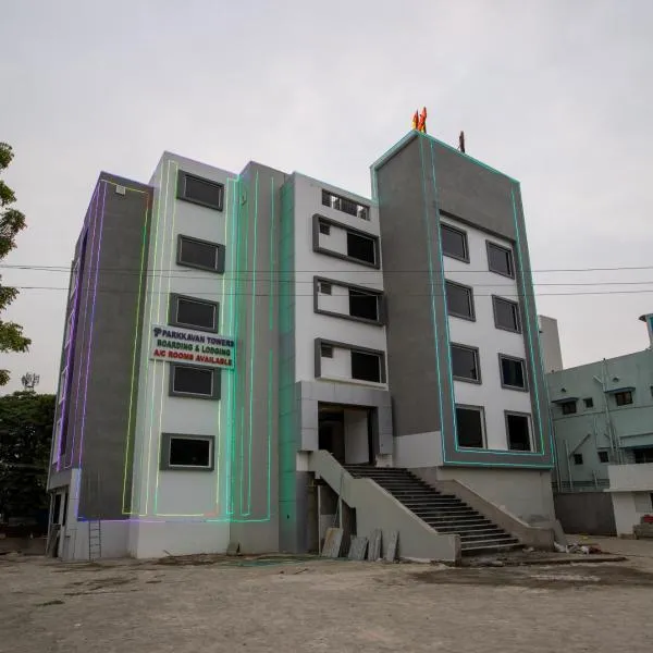 PARKKAVAN TOWERS photo 2