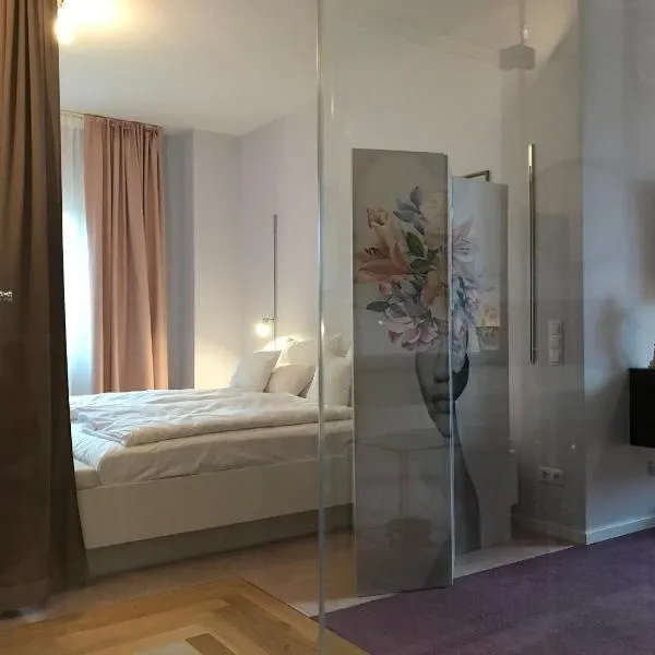 Lèvres Hotel, hotel v destinaci Schrobenhausen