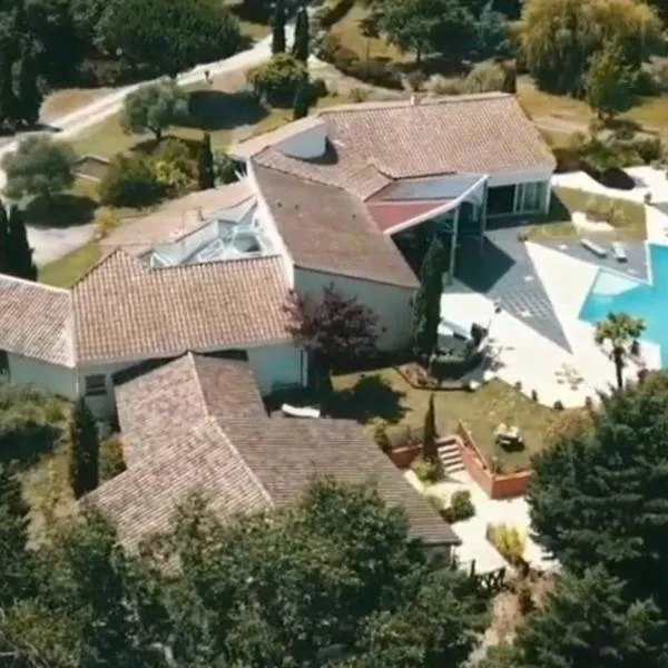 Domaine le Coteau de Mengaud, hotel em Drémil-Lafage