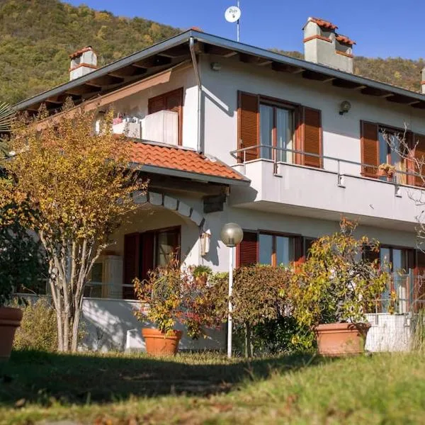 CASA PANORAMICA, hotel v destinaci Loranzè