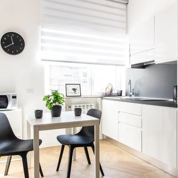 Eur appartamento vista lago Fattori: Roma'da bir otel