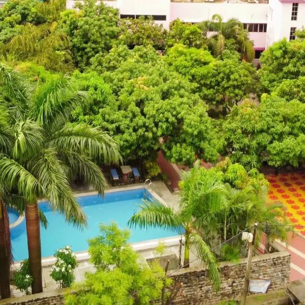 Viesnīca Rangamati Garden Resort pilsētā Šantiniketana