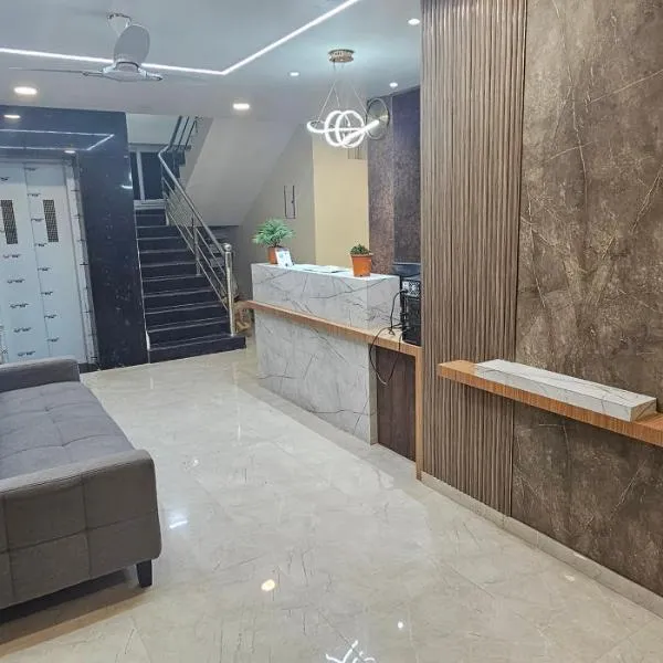 HOTEL VAISHNO AEROCITY โรงแรมในบูบันเนสชวาร์