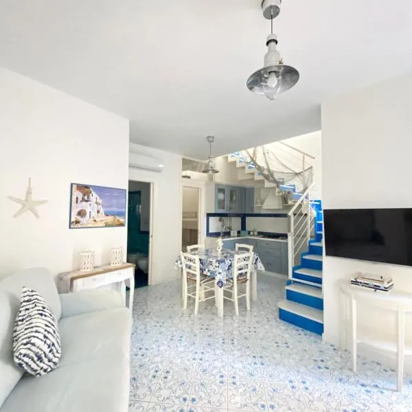 Arime Apartment โรงแรมในLacco Ameno