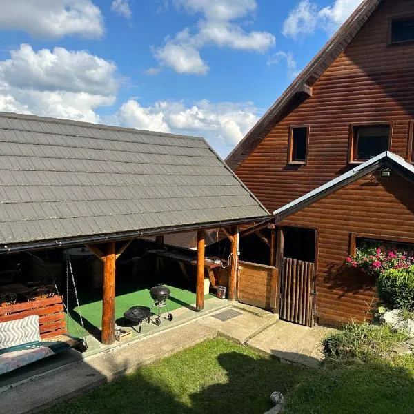Ubytovanie Privat Antoni - apartmán v RD โรงแรมในทราโดชีน