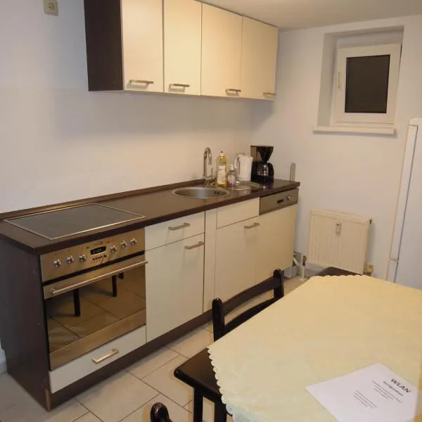 Ferienwohnung Monteurzimmer 2 Haus Arnstadt, khách sạn ở Arnstadt