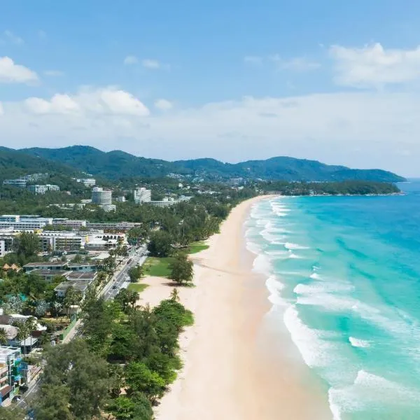 Holiday Inn Resort Phuket Karon Beach, an IHG Hotel: Karon Plajı şehrinde bir otel