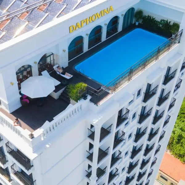 Daphovina Hotel, hotel v Nha Trangu