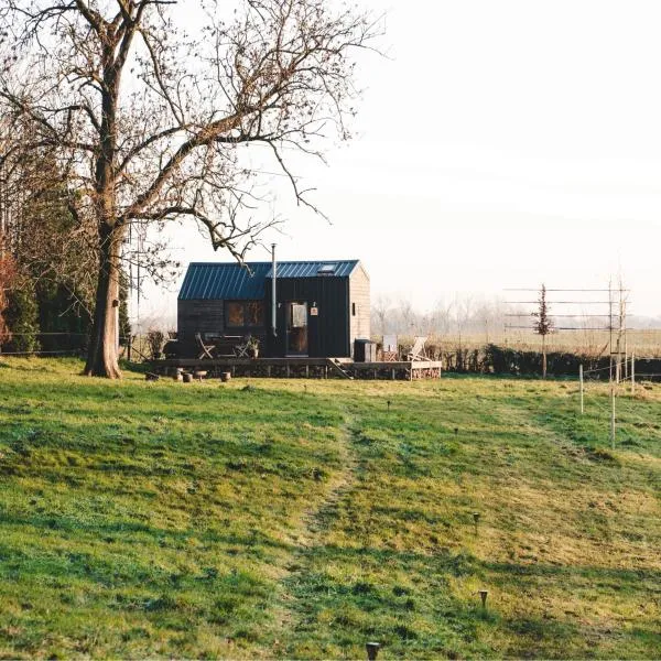 Tiny House Au Coeur de la Campagne Wallonne, hotel em Chaumont-Gistoux