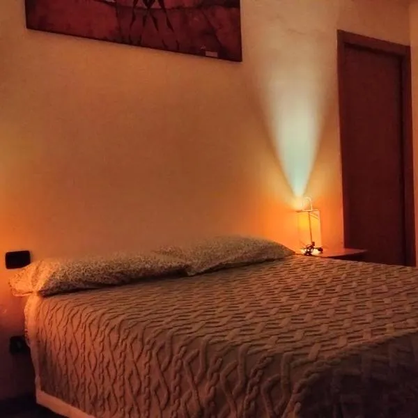 Le Chic 2 Vanzago, hotel em Vanzago