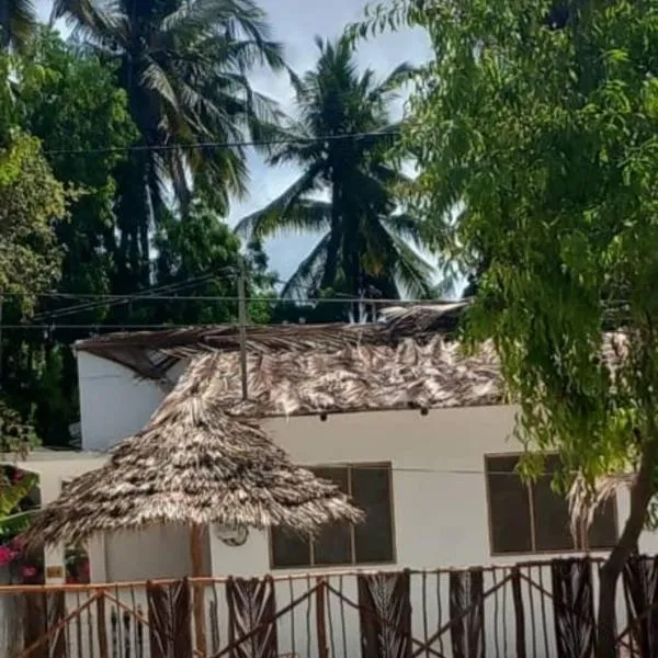 Naraha Beach House, хотел в Kidenga
