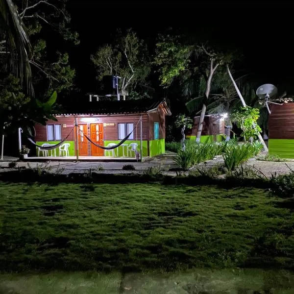 Eco Hotel Bosque Encantado, hotel in Isla Grande