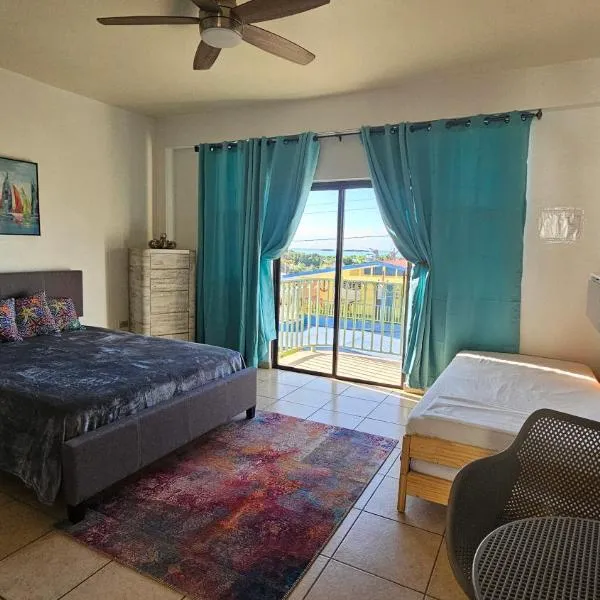 Parguera Suites (Room), La Parguera, Lajas, PR, hôtel à La Parguera