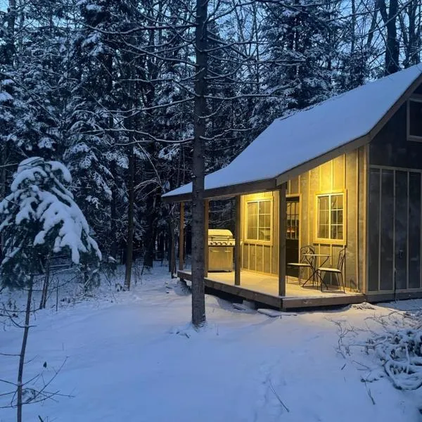 Tiny Home Bliss, hotell sihtkohas Harcourt