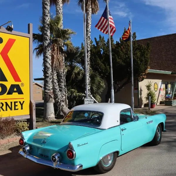 Kingman KOA, hotel a Kingman