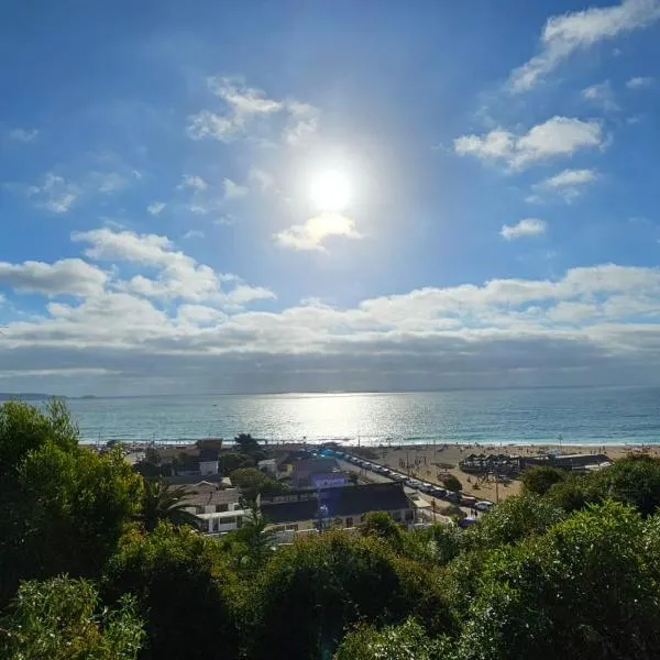Cabaña Vista Bahia Algarrobo، فندق في ألغاروبو