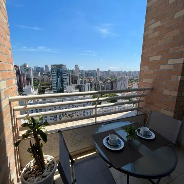 FlatScape 2108 - NYC Berrini Duplex Com Vista Deslumbrante!!, Hotel in São Paulo
