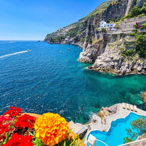 Villa Costa degli Dei, hotel en Furore
