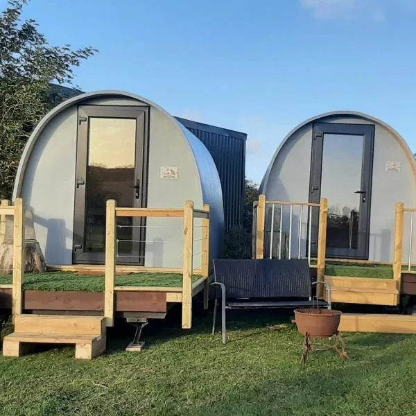 The Fox Pod at Nelson Park Riding Centre Ltd GLAMPING POD Birchington, Ramsgate, Margate, Broadstairs, also available we have the Pony Pod and Trailor Escapes converted horse box, hotel v destinaci Birchington