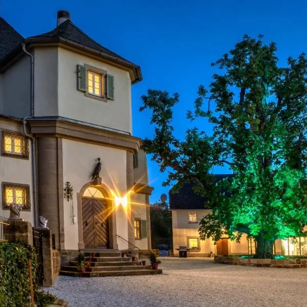 Schloß Falkenhaus, hotel v destinaci Bad Berneck im Fichtelgebirge
