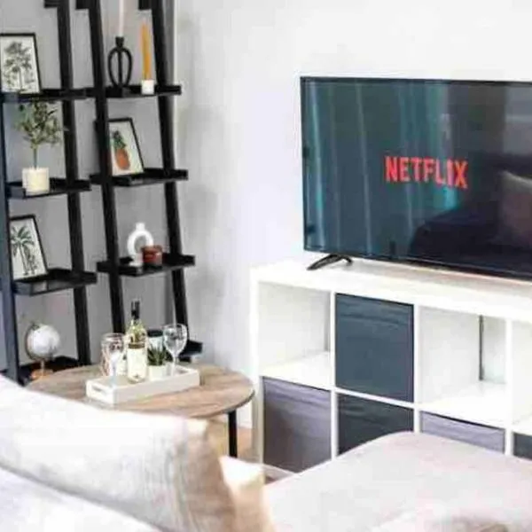Modern City Centre Apartment 2 x Double En-Suite: Sheffield'da bir otel