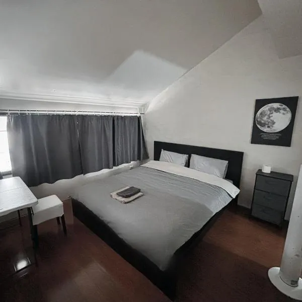 2 bedrooms terrace house