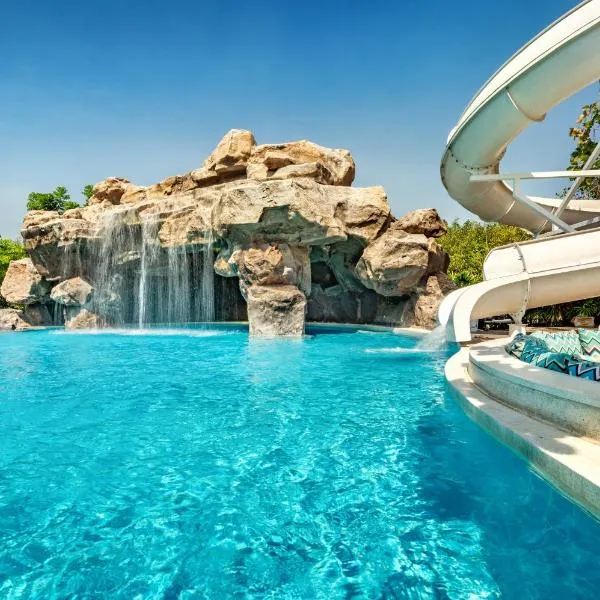 Phukalini Luxury Pool Villa & Onsen, hotel di Hua Hin