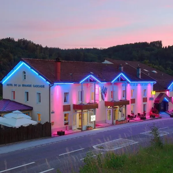 Logis De La Grande Cascade, hotel in Le Boulay