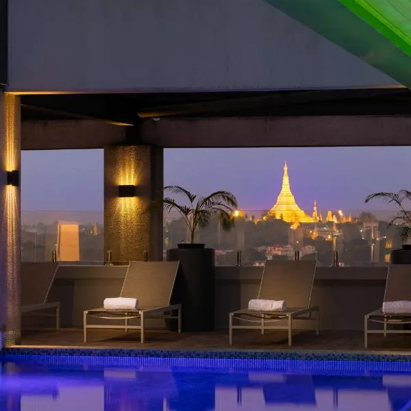 Yangon Thanlwin Hotel, hotell i Yangon