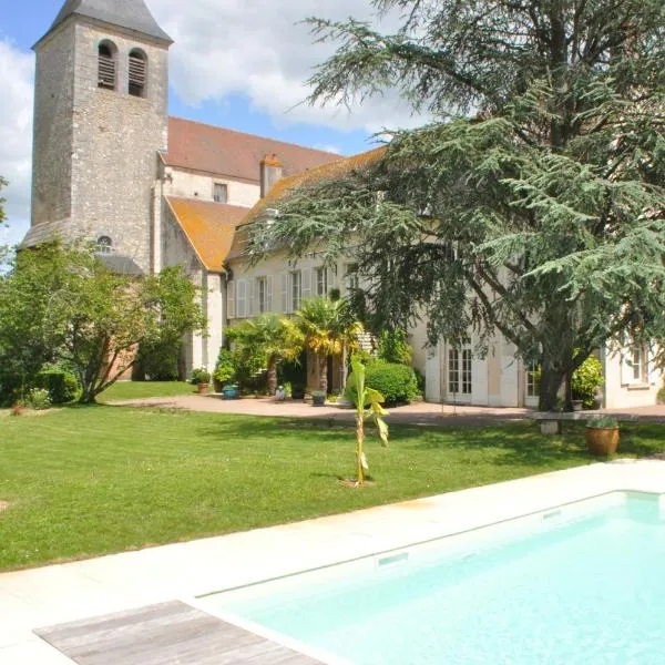 Le Prieuré Saint Agnan, hotel in Cosne-Cours-sur-Loire