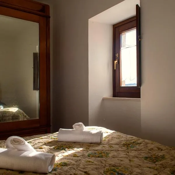 Casa Ladyhawke, hotell i Santo Stefano di Sessanio