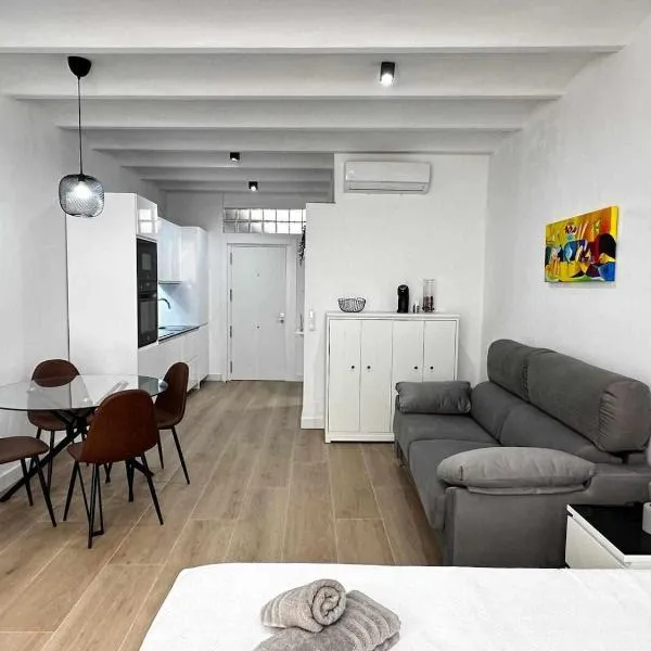 A H Rentals Picasso apartamento: Vinarós'ta bir otel