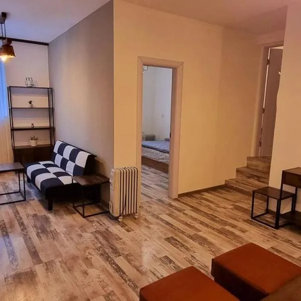 Sweet Home Apartament, hotel in Plovdivtsi