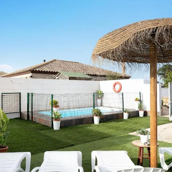 Casa francisco, hotel v destinaci Conil de la Frontera