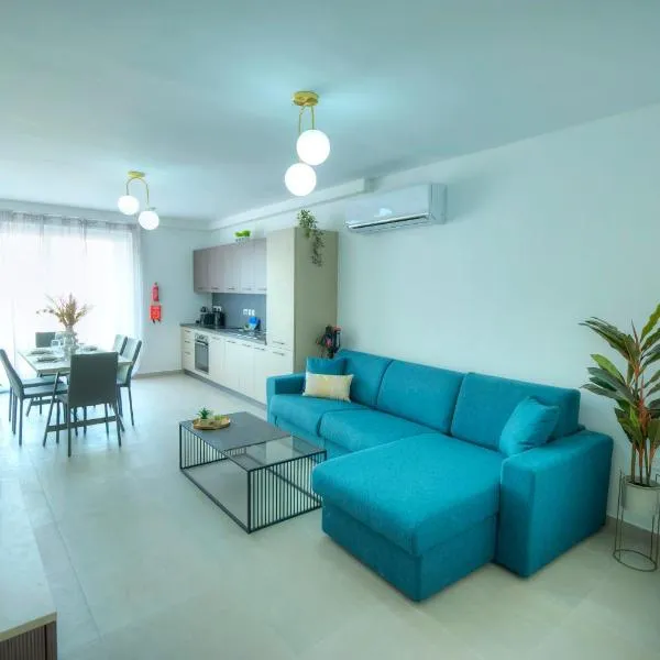 Spacious, bright & modern 3 bedrooms, balcony APIC1-1, hotel in Msida