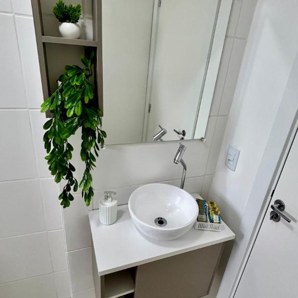 Condomínio Vista Atlântico - Apartamento Novo - Próximo à Praia - Vista Mar - Área de Lazer - Foto 3