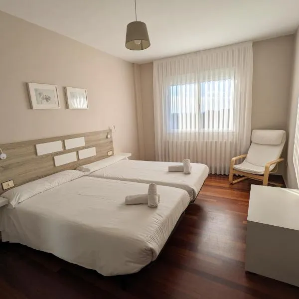 Apartamentos Turísticos Guillermo, hotel v destinaci Palas de Rei 