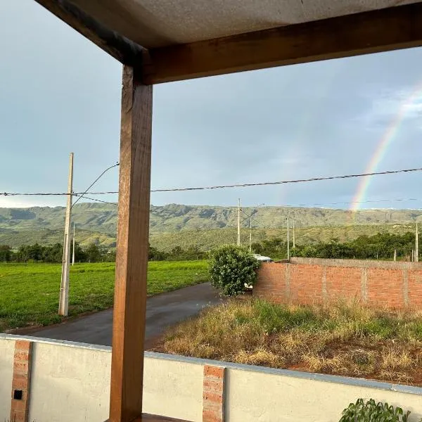 Chalé vista da serra, hotell i Delfinópolis