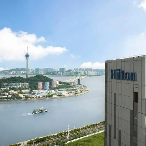 Hilton Zhuhai, hotel en Baigaonongchang