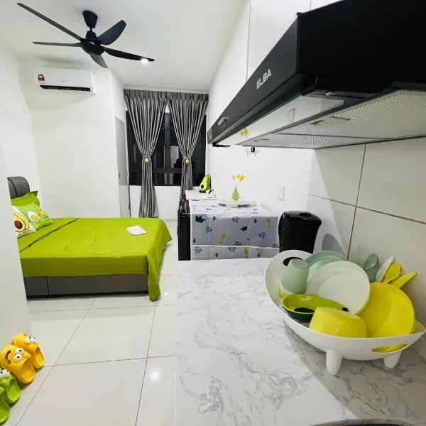 C&Y Horizon Suites Homestay Sepang - KLIA Transit - Near XiaMen University, hótel í Kampong Melot